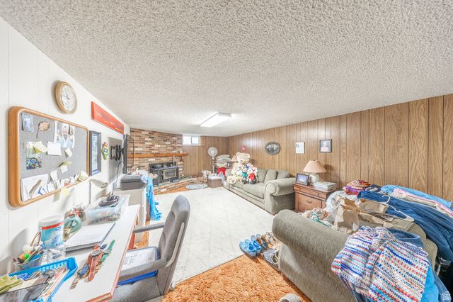 1887 W MYERS LN, Riverton, UT 84065