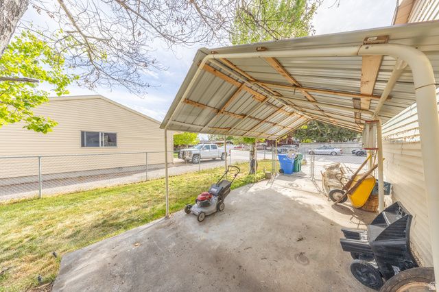 1887 W MYERS LN, Riverton, UT 84065