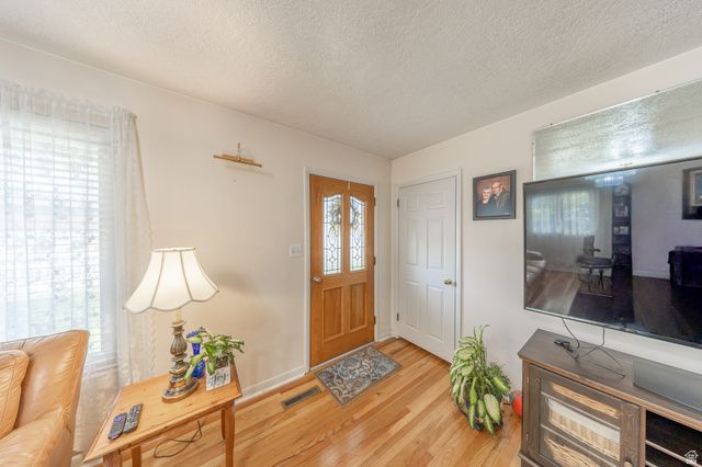 1887 W MYERS LN, Riverton, UT 84065