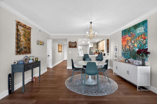 1036 US Highway 1 123, North Palm Beach, FL 33408