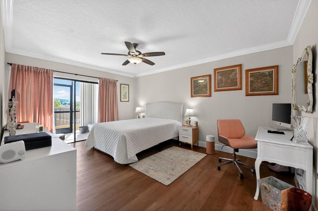 1036 US Highway 1 123, North Palm Beach, FL 33408