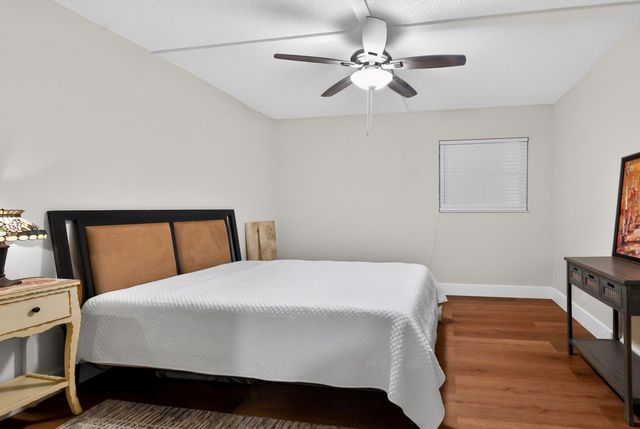 1036 US Highway 1 123, North Palm Beach, FL 33408