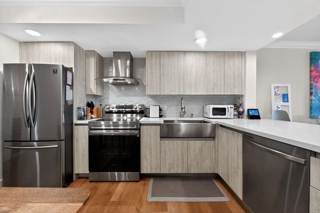 1036 US Highway 1 123, North Palm Beach, FL 33408