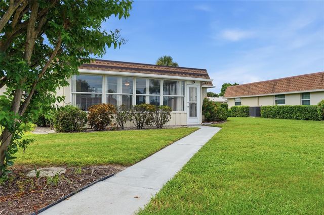 7206 10TH AVENUE W, Bradenton, FL 34209