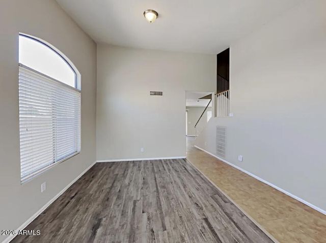 4614 W VALENCIA Drive, Laveen, AZ 85339