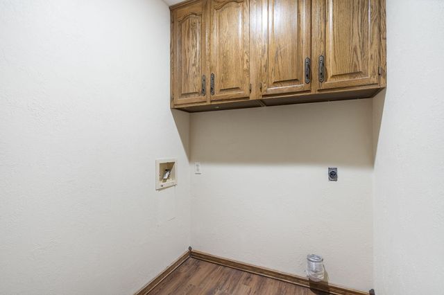 5618 S Kimbrough Avenue, Springfield, MO 65810