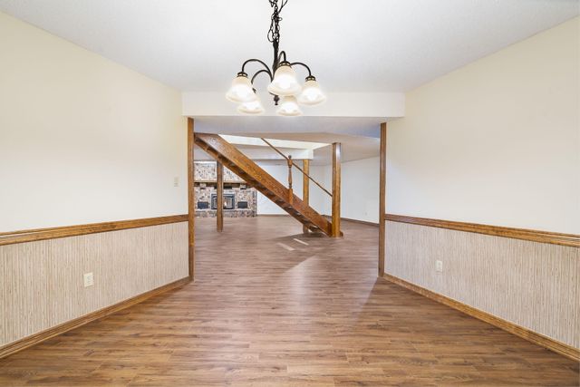 5618 S Kimbrough Avenue, Springfield, MO 65810