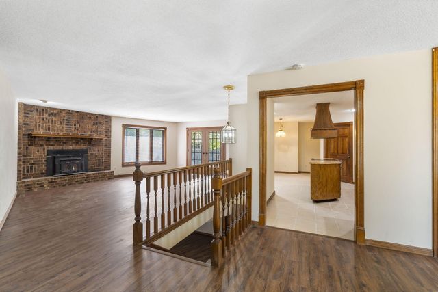 5618 S Kimbrough Avenue, Springfield, MO 65810