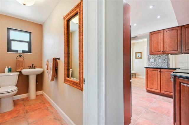 1915 RIVERVIEW BOULEVARD, Bradenton, FL 34205