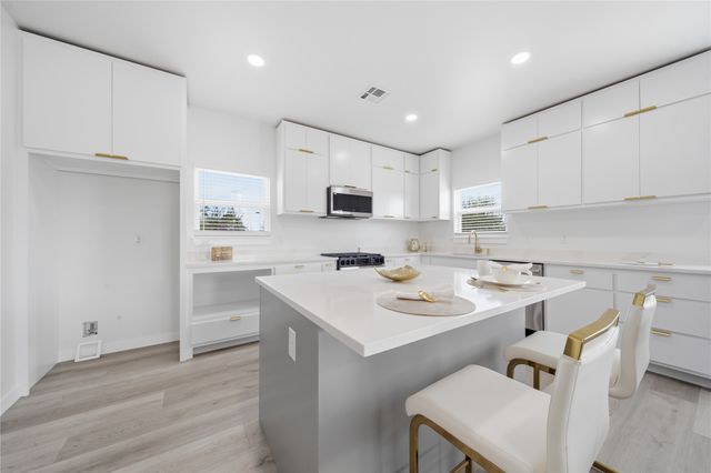 208 W Houston Street, Broken Arrow, OK 74012