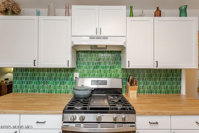 802 Cuthbert Road, Toledo, OH 43607