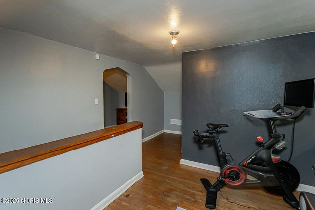 802 Cuthbert Road, Toledo, OH 43607