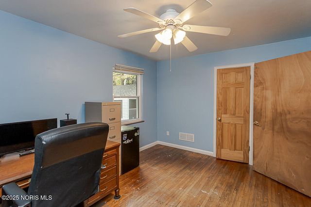 802 Cuthbert Road, Toledo, OH 43607