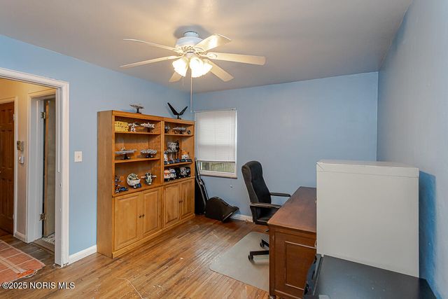 802 Cuthbert Road, Toledo, OH 43607