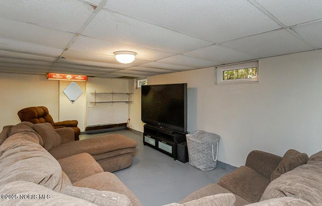 802 Cuthbert Road, Toledo, OH 43607