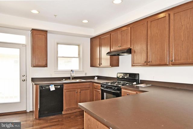 538 REGENT PL NE, Washington, DC 20017