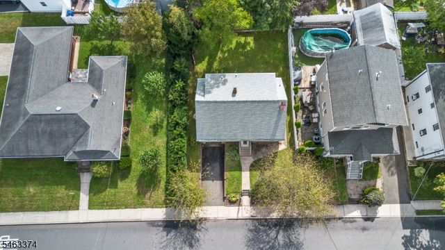 78 Garden St, Wood-ridge Boro, NJ 07075