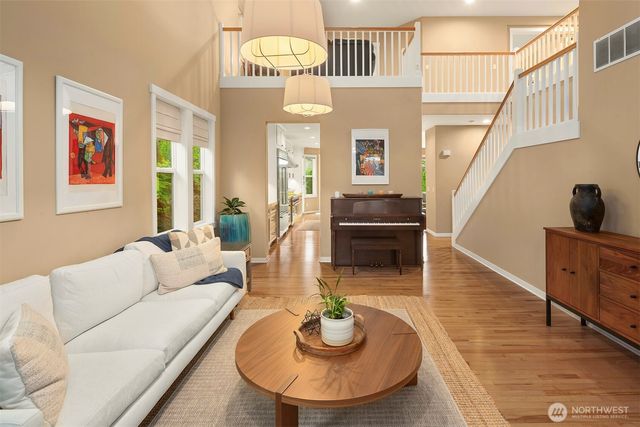 213 245th Place NE, Sammamish, WA 98074