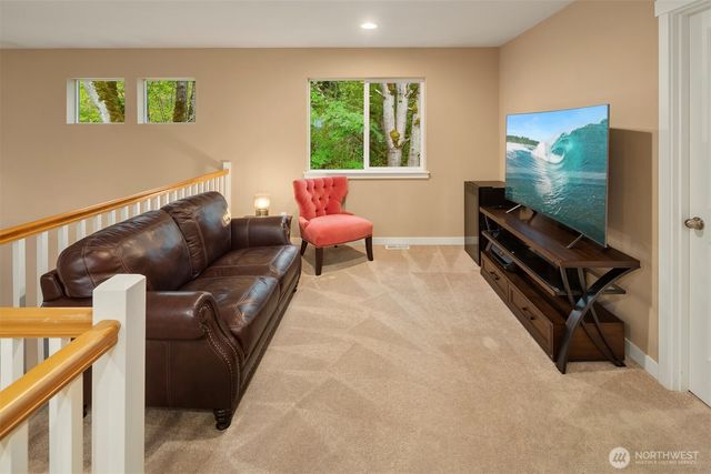 213 245th Place NE, Sammamish, WA 98074