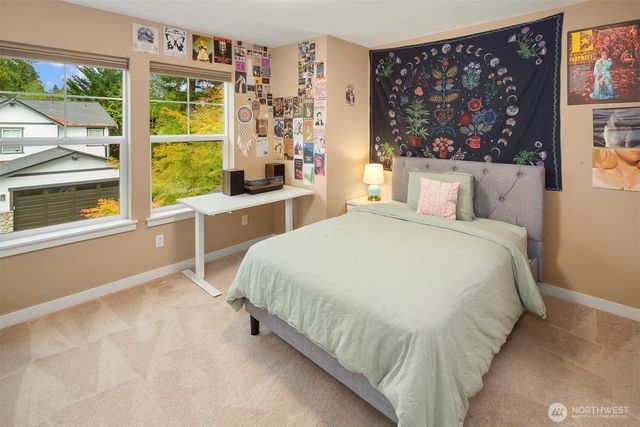 213 245th Place NE, Sammamish, WA 98074
