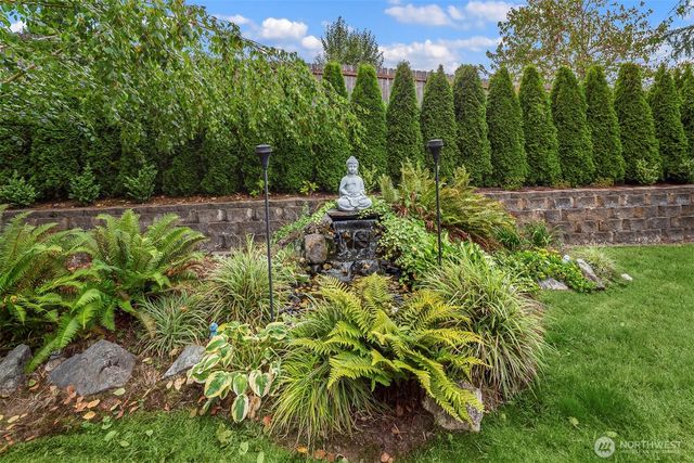 213 245th Place NE, Sammamish, WA 98074