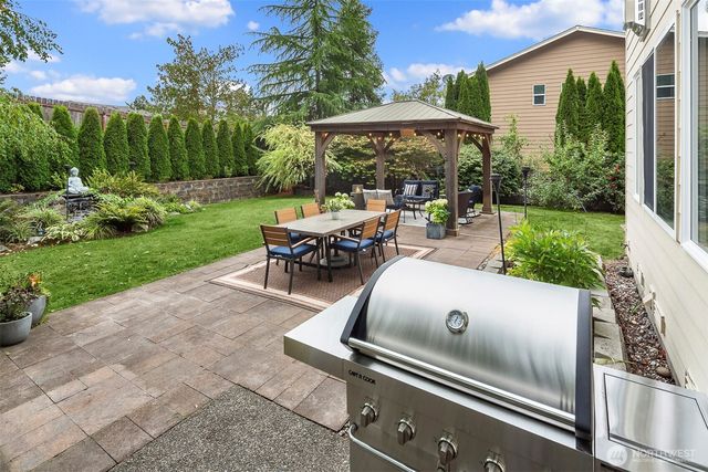 213 245th Place NE, Sammamish, WA 98074