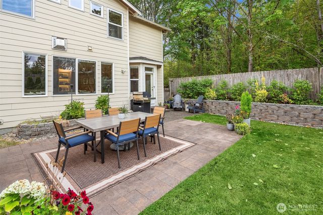 213 245th Place NE, Sammamish, WA 98074