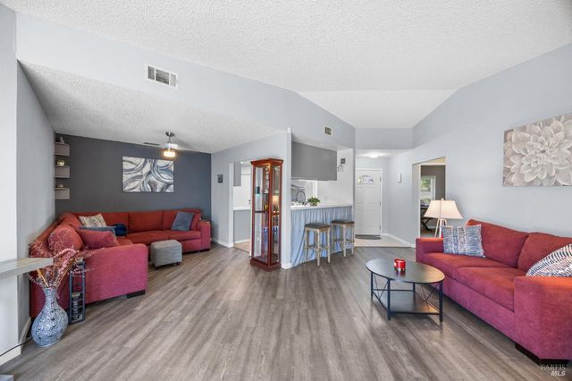 1012 Murre Way, Suisun City, CA 94585