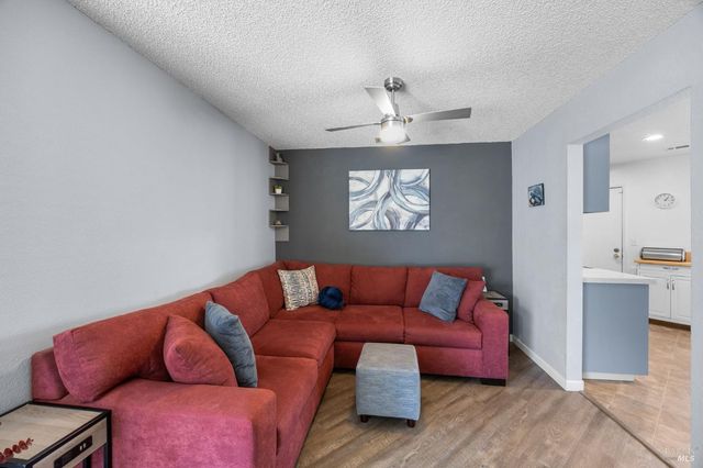 1012 Murre Way, Suisun City, CA 94585