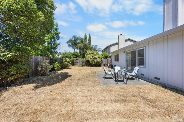 1012 Murre Way, Suisun City, CA 94585