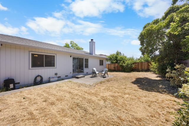 1012 Murre Way, Suisun City, CA 94585