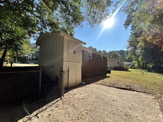 898 Verona Drive, Clarkston, GA 30021