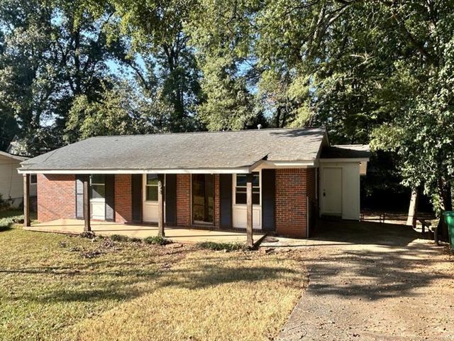 898 Verona Drive, Clarkston, GA 30021