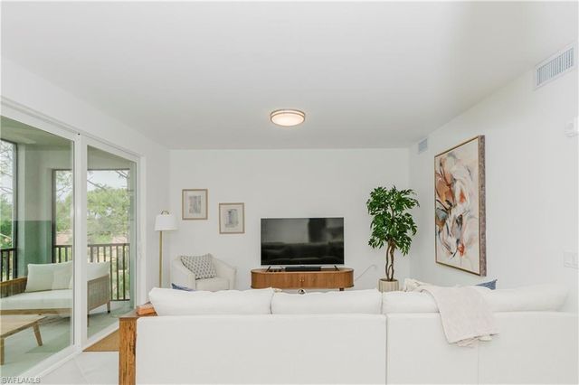 18461 COPPERHEAD CT N 436, Lehigh Acres, FL 33936