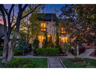 2527 Tremont Pl, Denver, CO 80205