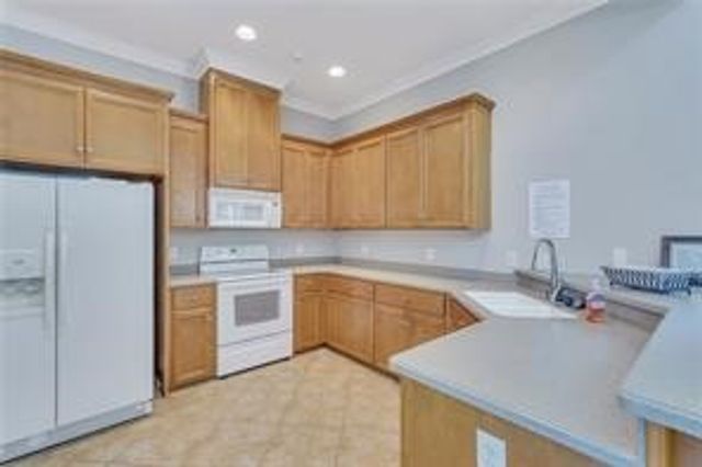 150 Autumn Ridge Court, Brunswick, GA 31525