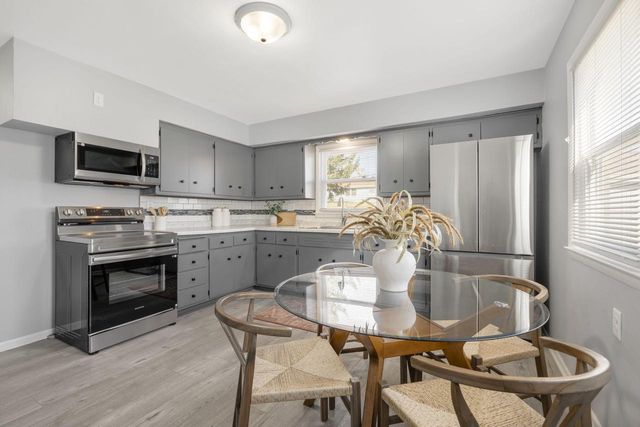 2028 W Whitaker AVENUE, Milwaukee, WI 53221