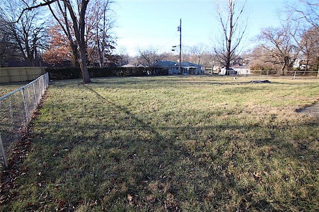 4816 Blue Ridge Boulevard, Kansas City, MO 64133