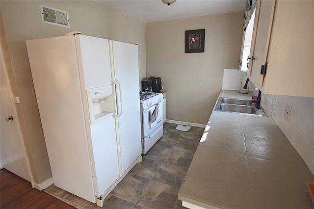 4816 Blue Ridge Boulevard, Kansas City, MO 64133