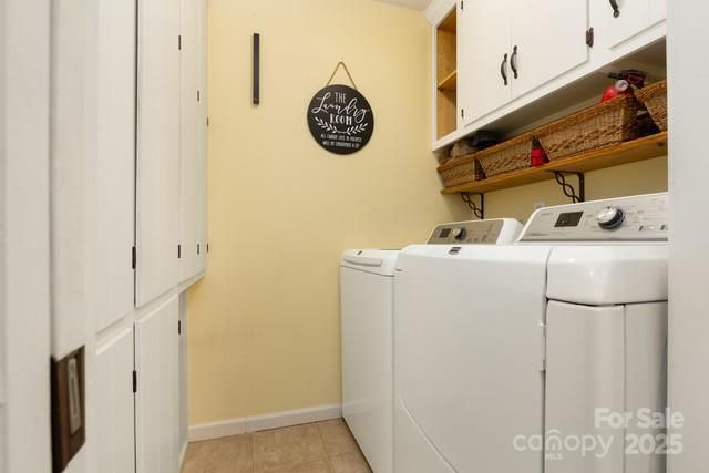 109 Crosswick Lane, Hendersonville, NC 28739