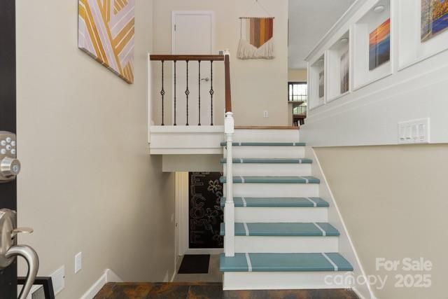 109 Crosswick Lane, Hendersonville, NC 28739