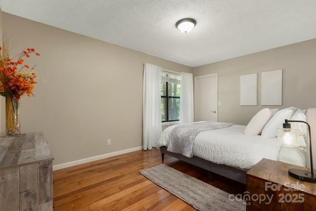 109 Crosswick Lane, Hendersonville, NC 28739