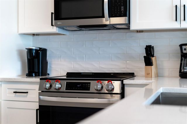 7692 SIR KAUFMANN COURT, Kissimmee, FL 34747