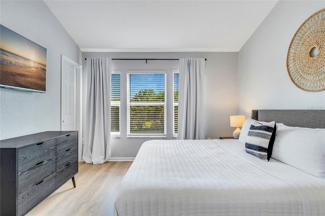 7692 SIR KAUFMANN COURT, Kissimmee, FL 34747