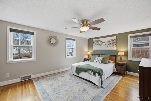 12 Colvinhurst Drive, Tonawanda, NY 14223