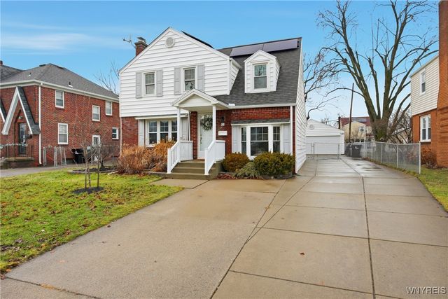 12 Colvinhurst Drive, Tonawanda, NY 14223