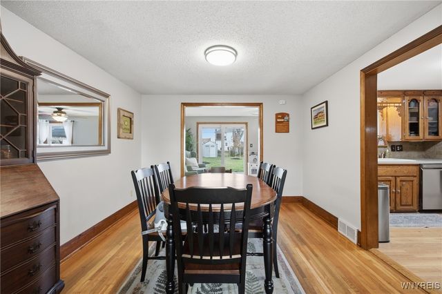 12 Colvinhurst Drive, Tonawanda, NY 14223