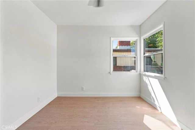 2435 Gale Ave, Long Beach, CA 90810