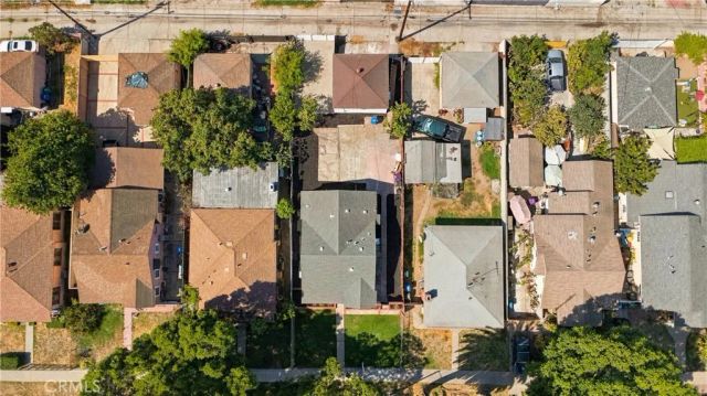2435 Gale Ave, Long Beach, CA 90810