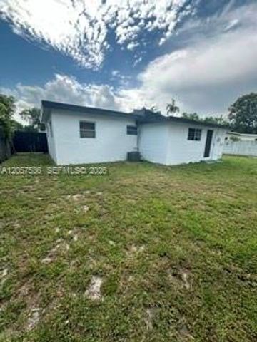 4041 SW 59th Ave, West Park, FL 33023